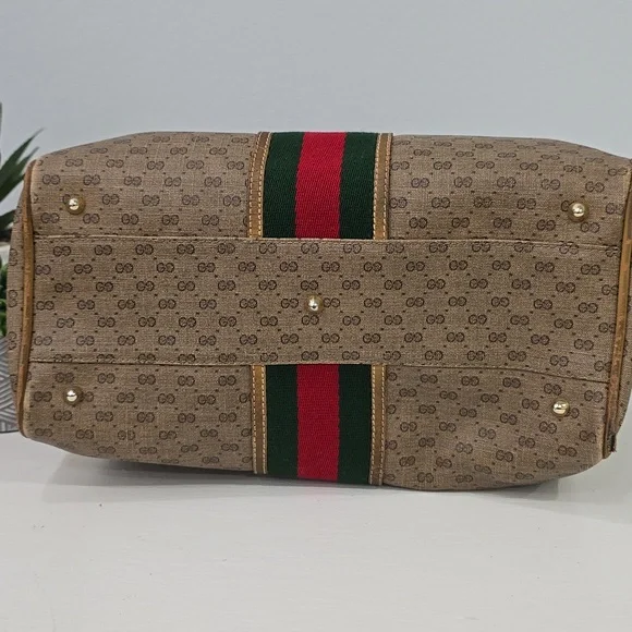 GUCCI - Vintage GG Supreme Boston Bag in Tan, PVC & Leather, with Sherry Line - Picture 12 of 17